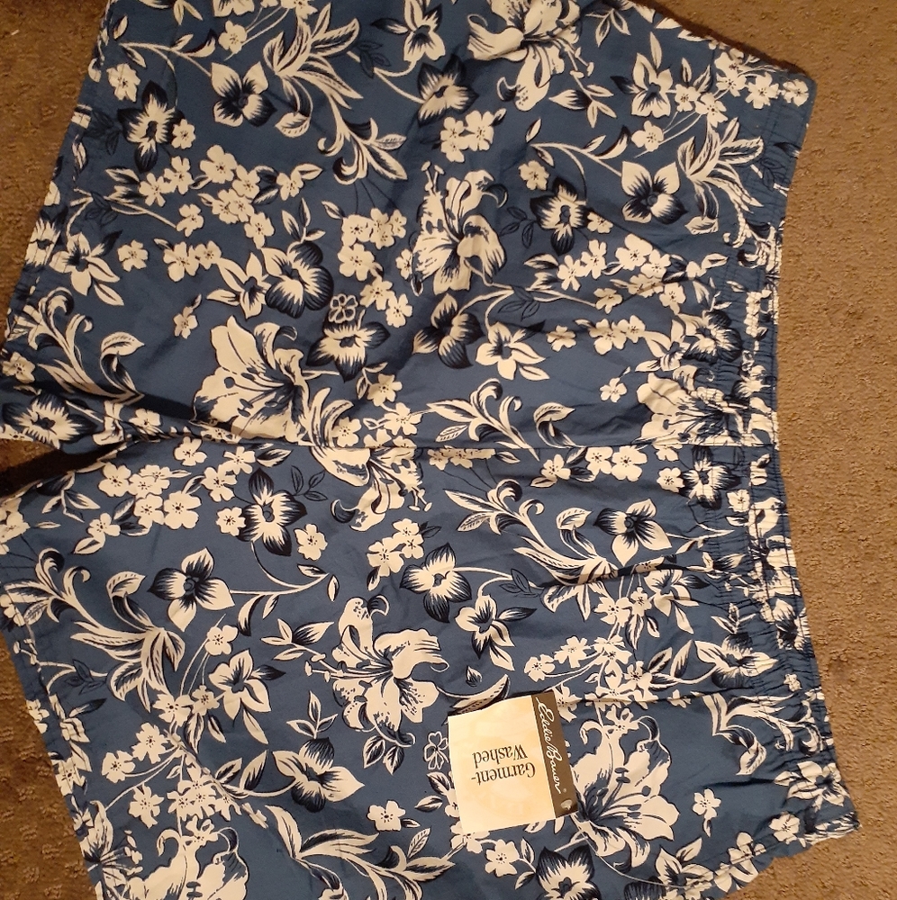 New Men's Eddie Bauer Swim Trunks Size 3XL
